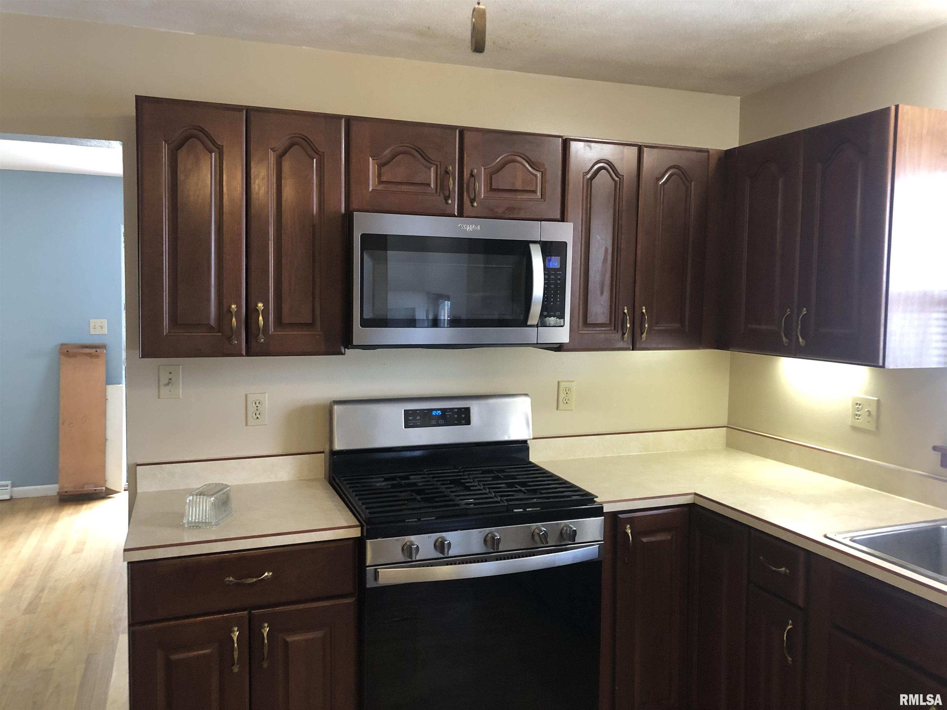 2105 North 6th Street Springfield, IL 62702 - Photo 8 of 30