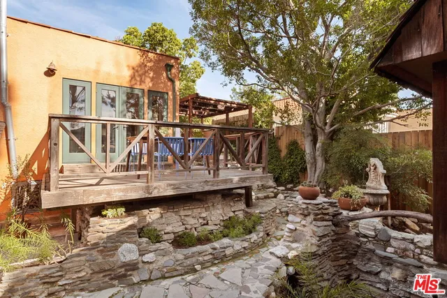 $1,195,000 | 2076 Watson Street, Glendale, CA 91201