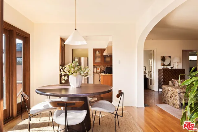 $1,195,000 | 2076 Watson Street, Glendale, CA 91201