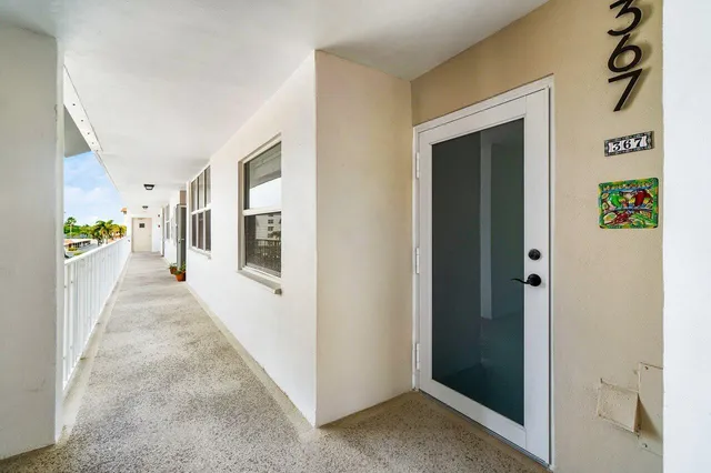 $329,900 | 931 Gardenia Drive, Unit 367, Delray Beach, FL 33483