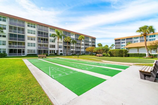 $329,900 | 931 Gardenia Drive, Unit 367, Delray Beach, FL 33483