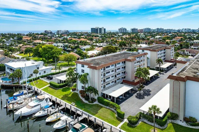 $329,900 | 931 Gardenia Drive, Unit 367, Delray Beach, FL 33483