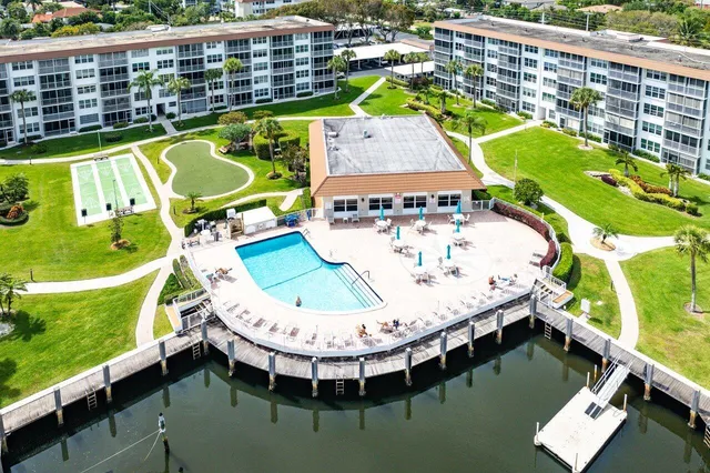 $329,900 | 931 Gardenia Drive, Unit 367, Delray Beach, FL 33483
