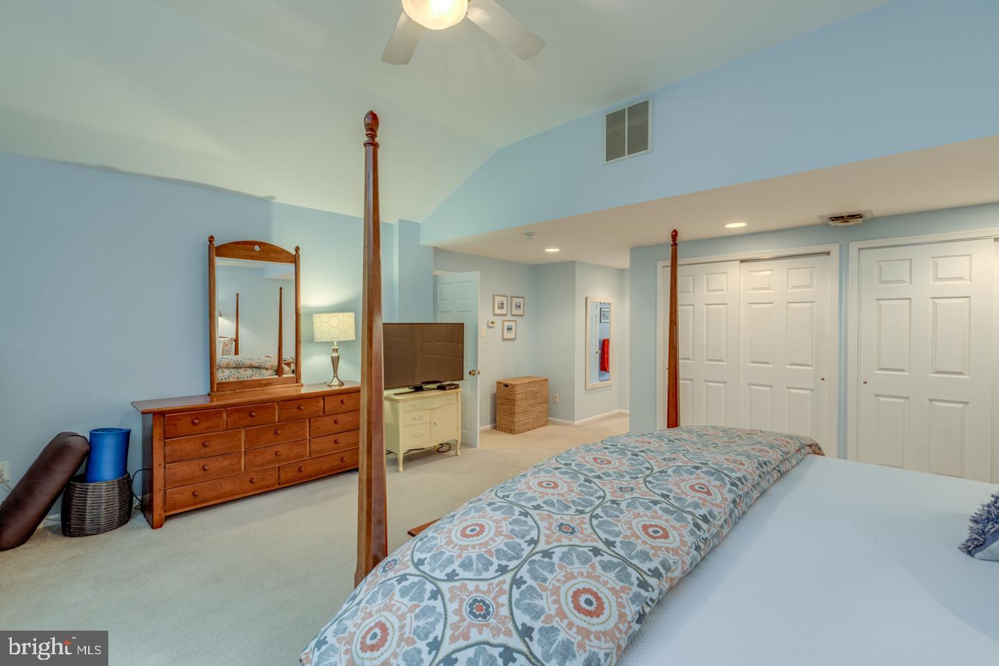 1258 Charleston Road Cherry Hill, NJ 08034 - Photo 24 of 44 Gallery Image 24
