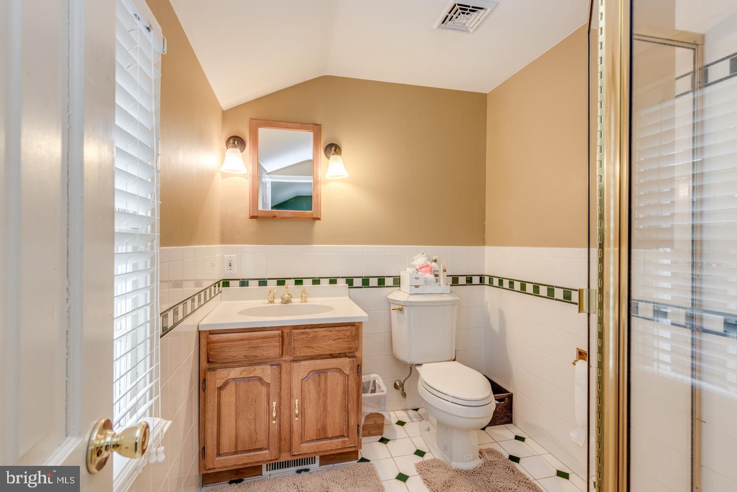 1258 Charleston Road Cherry Hill, NJ 08034 - Photo 27 of 44 Gallery Image 27