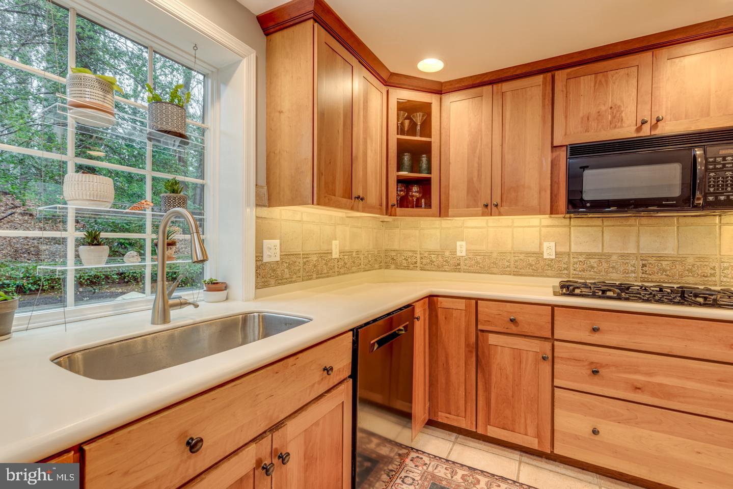 1258 Charleston Road Cherry Hill, NJ 08034 - Photo 9 of 44 Gallery Image 9