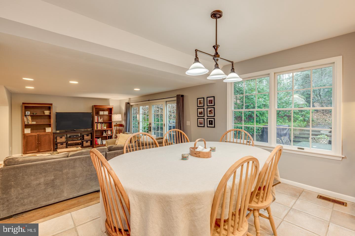 1258 Charleston Road Cherry Hill, NJ 08034 - Photo 10 of 44 Gallery Image 10