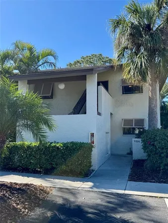 $1,850 | 5228 Willow Links, Unit 76, Sarasota, FL 34235