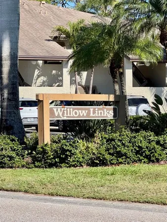 $1,850 | 5228 Willow Links, Unit 76, Sarasota, FL 34235