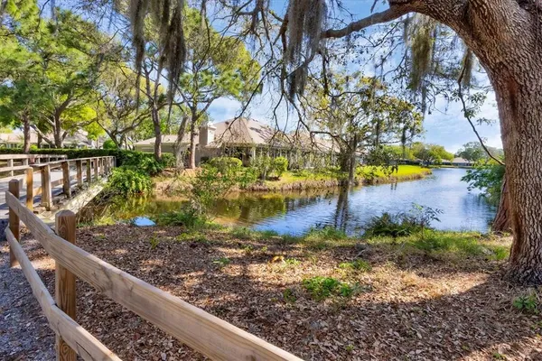 $1,850 | 5228 Willow Links, Unit 76, Sarasota, FL 34235
