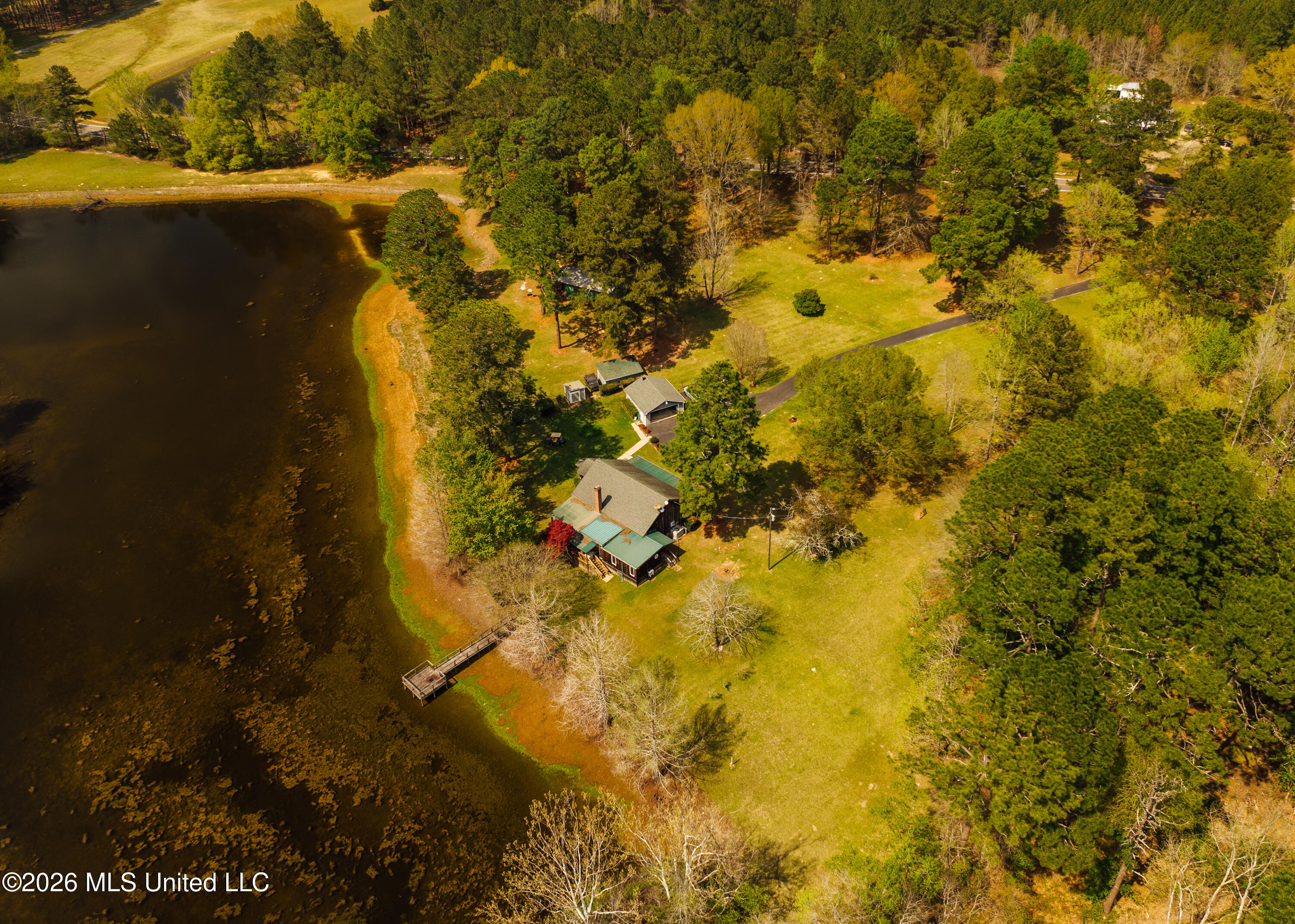 853 Spring Water Ranch Road Brandon, MS 39042 - Photo 13 of 17 853 Springwater Ranch Rd. Pics-16