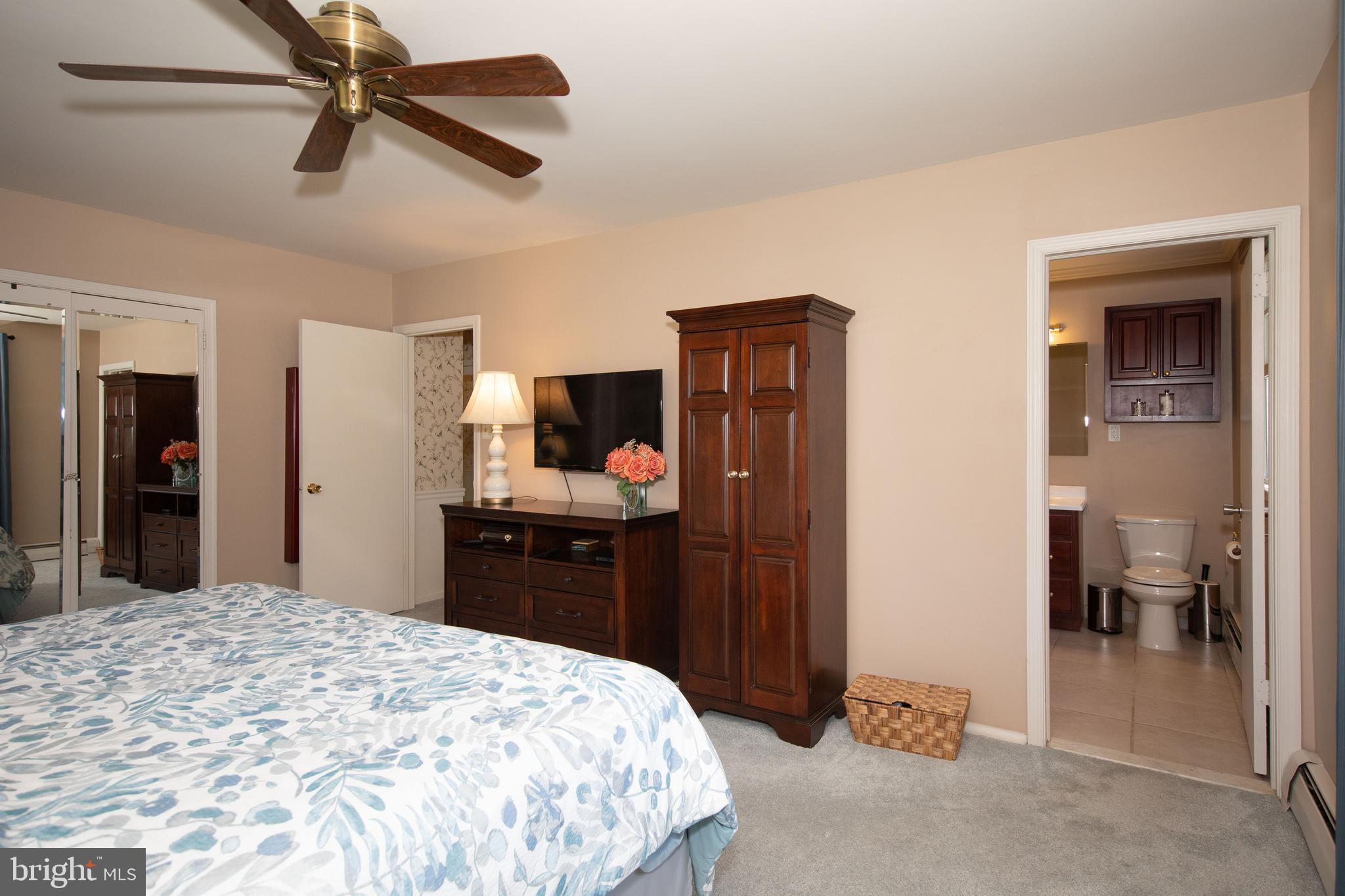 1025 Larch Circle Blue Bell, PA 19422 - Photo 24 of 37