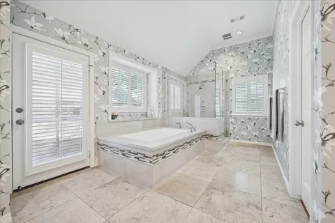 $1,825,000 | 222 Plantation Road, Bunker Hill Village, TX 77024