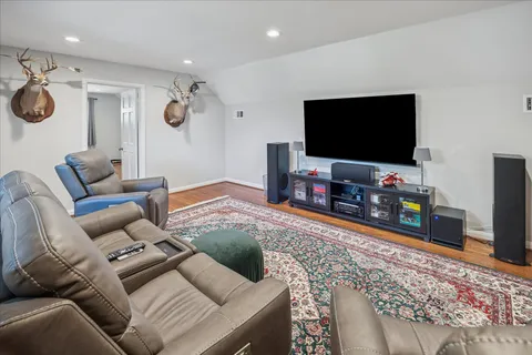 $1,825,000 | 222 Plantation Road, Bunker Hill Village, TX 77024