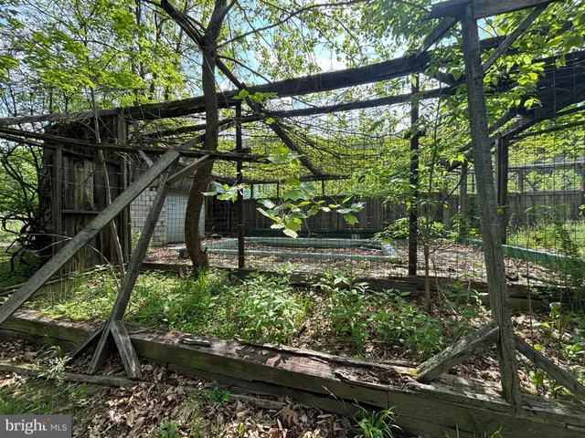 $600,000 | 10105 Cottage Inn Lane Northeast, Cumberland, MD 21502