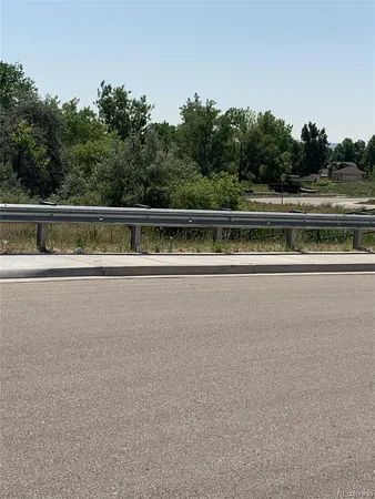 a view of a tennis court