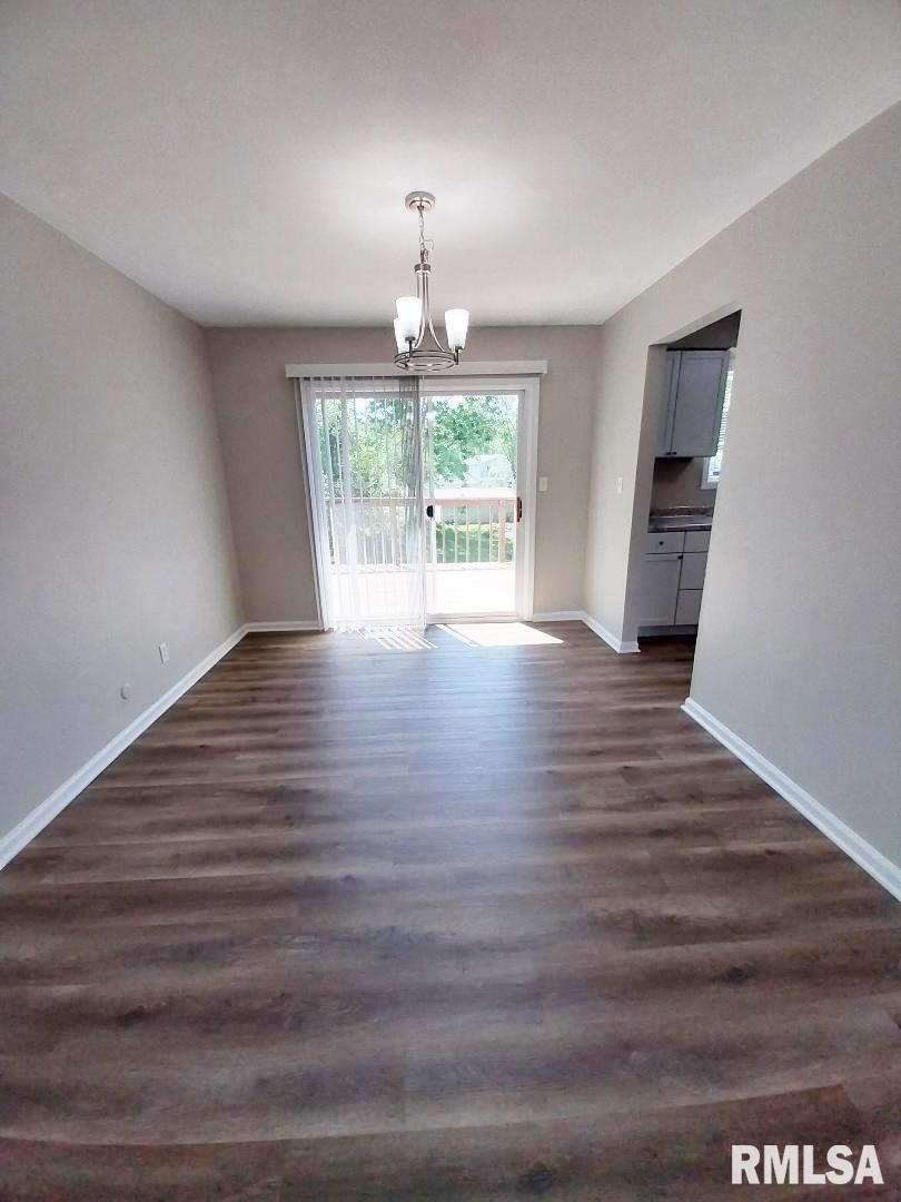 1703 North Park Road Peoria, IL 61604 - Photo 17 of 31