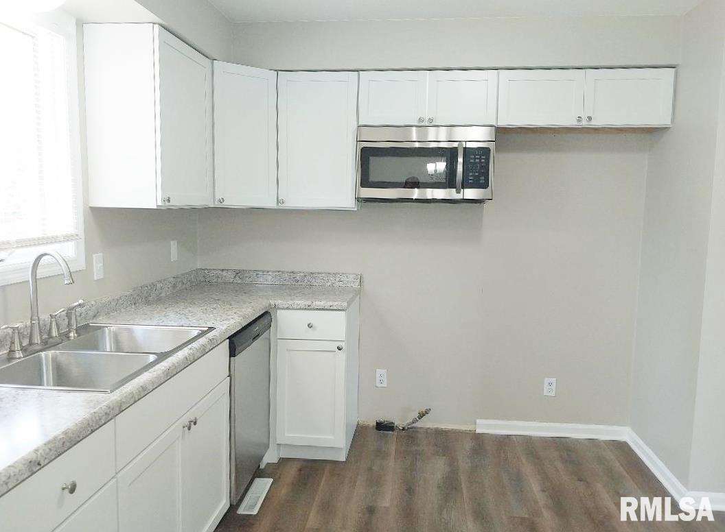 1703 North Park Road Peoria, IL 61604 - Photo 20 of 31