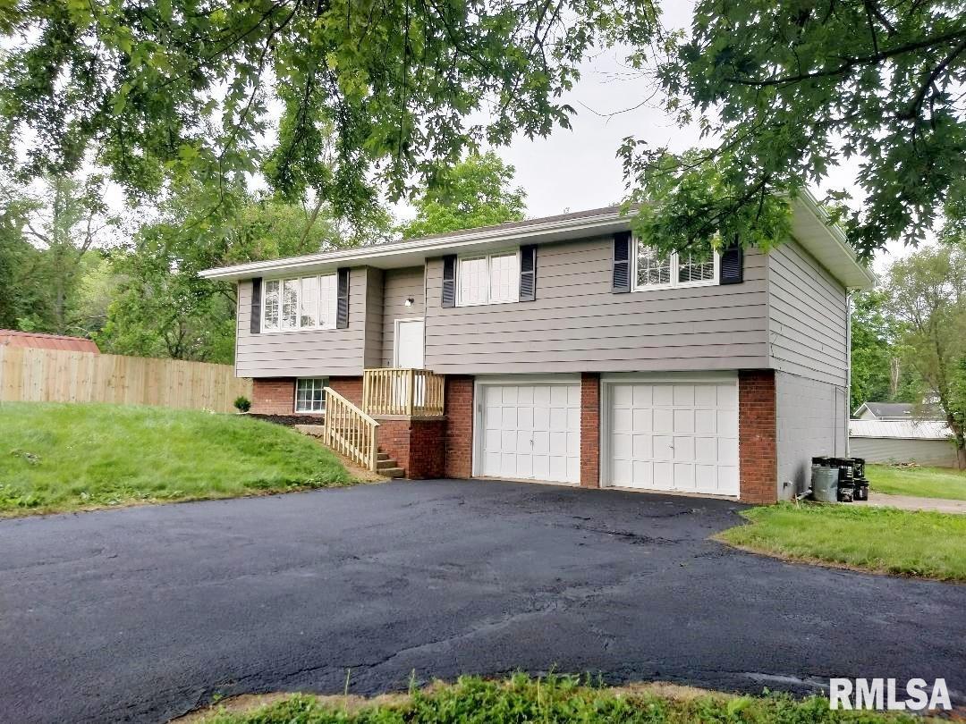 1703 North Park Road Peoria, IL 61604 - Photo 4 of 31