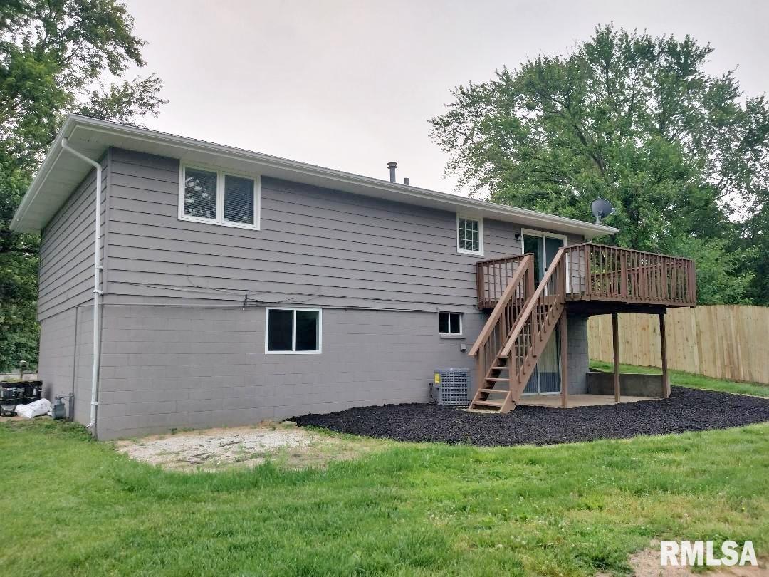 1703 North Park Road Peoria, IL 61604 - Photo 6 of 31