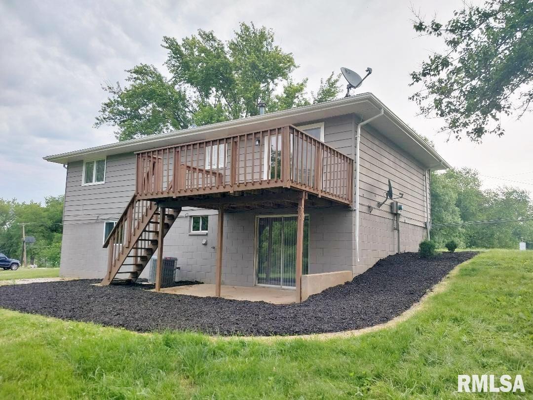 1703 North Park Road Peoria, IL 61604 - Photo 7 of 31