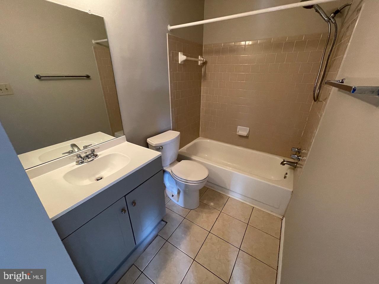 20979 Timber Ridge Terrace, Unit 203 Ashburn, VA 20147 - Photo 16 of 36 Gallery Image 16