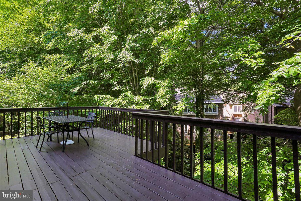 6113 Goldtree Way Bethesda, MD 20817 - Photo 16 of 75
