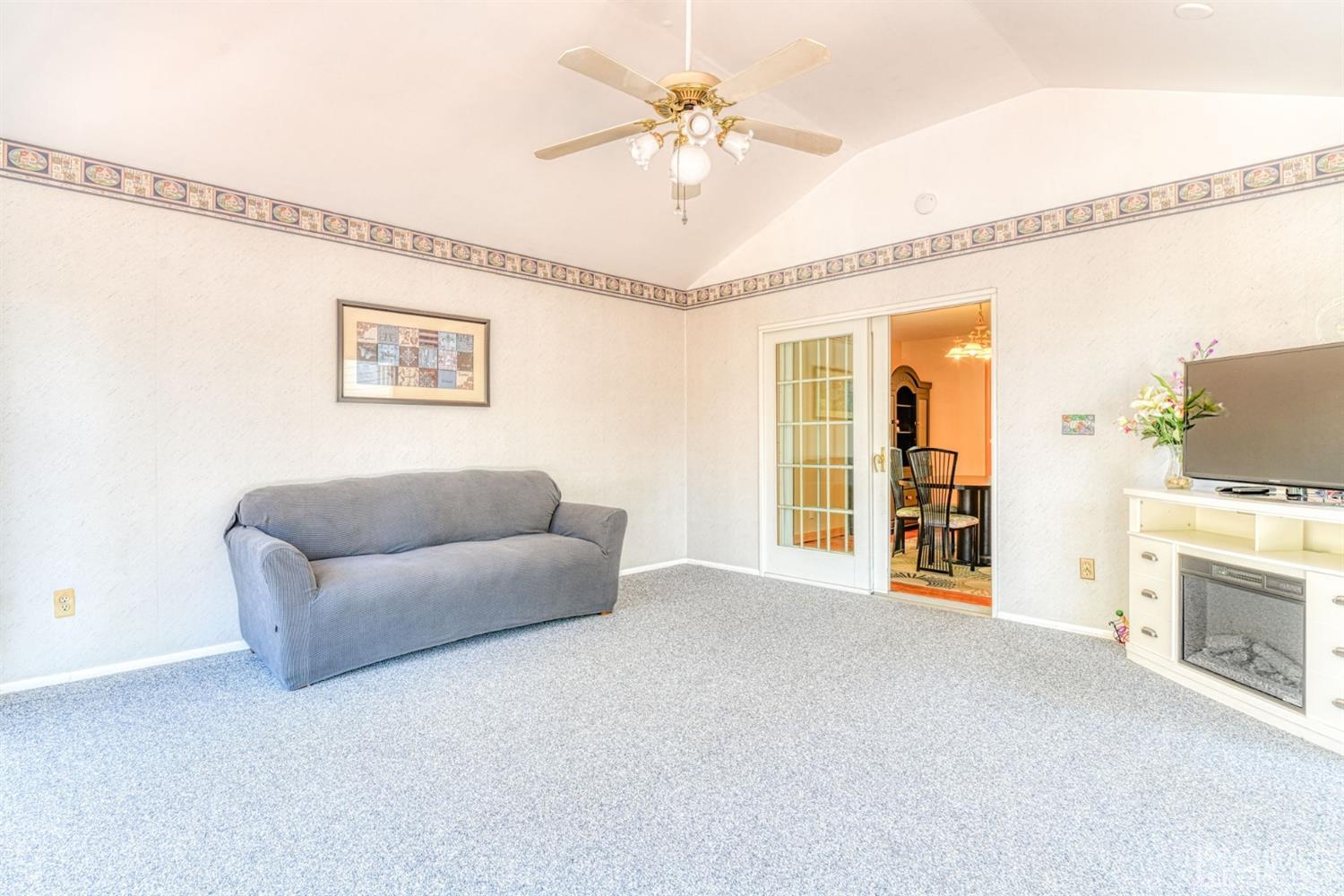 4 Hudson Road East Brunswick, NJ 08816 - Photo 21 of 43 Gallery Image 21
