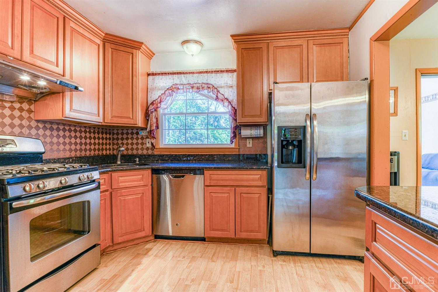 4 Hudson Road East Brunswick, NJ 08816 - Photo 24 of 43 Gallery Image 24