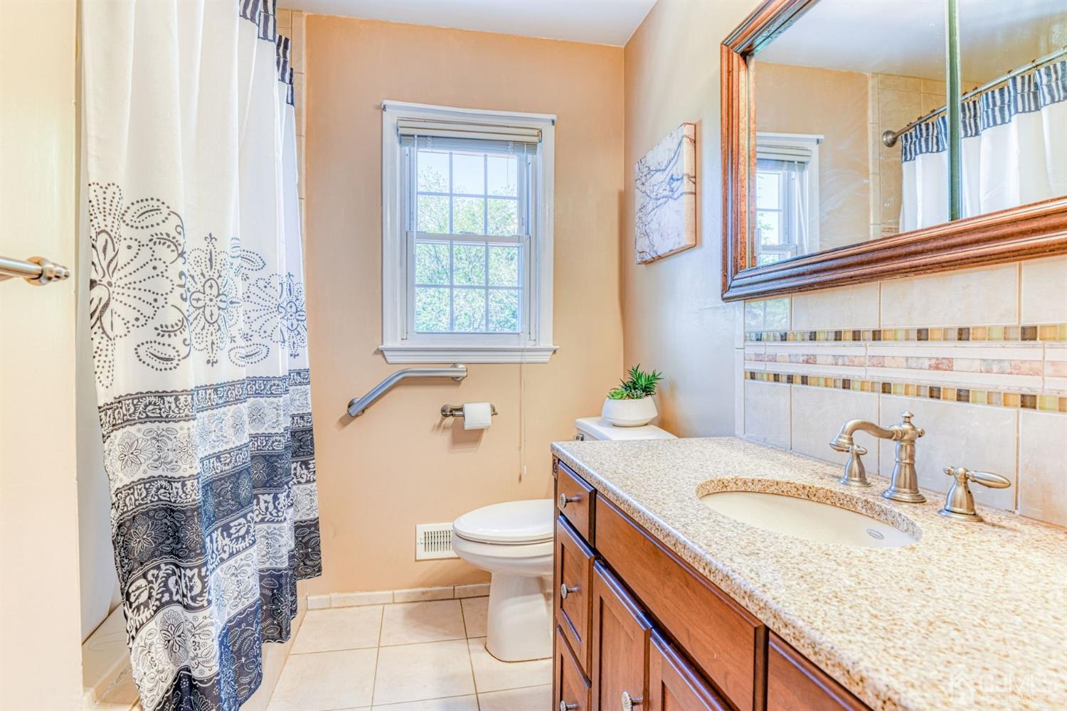 4 Hudson Road East Brunswick, NJ 08816 - Photo 31 of 43 Gallery Image 31
