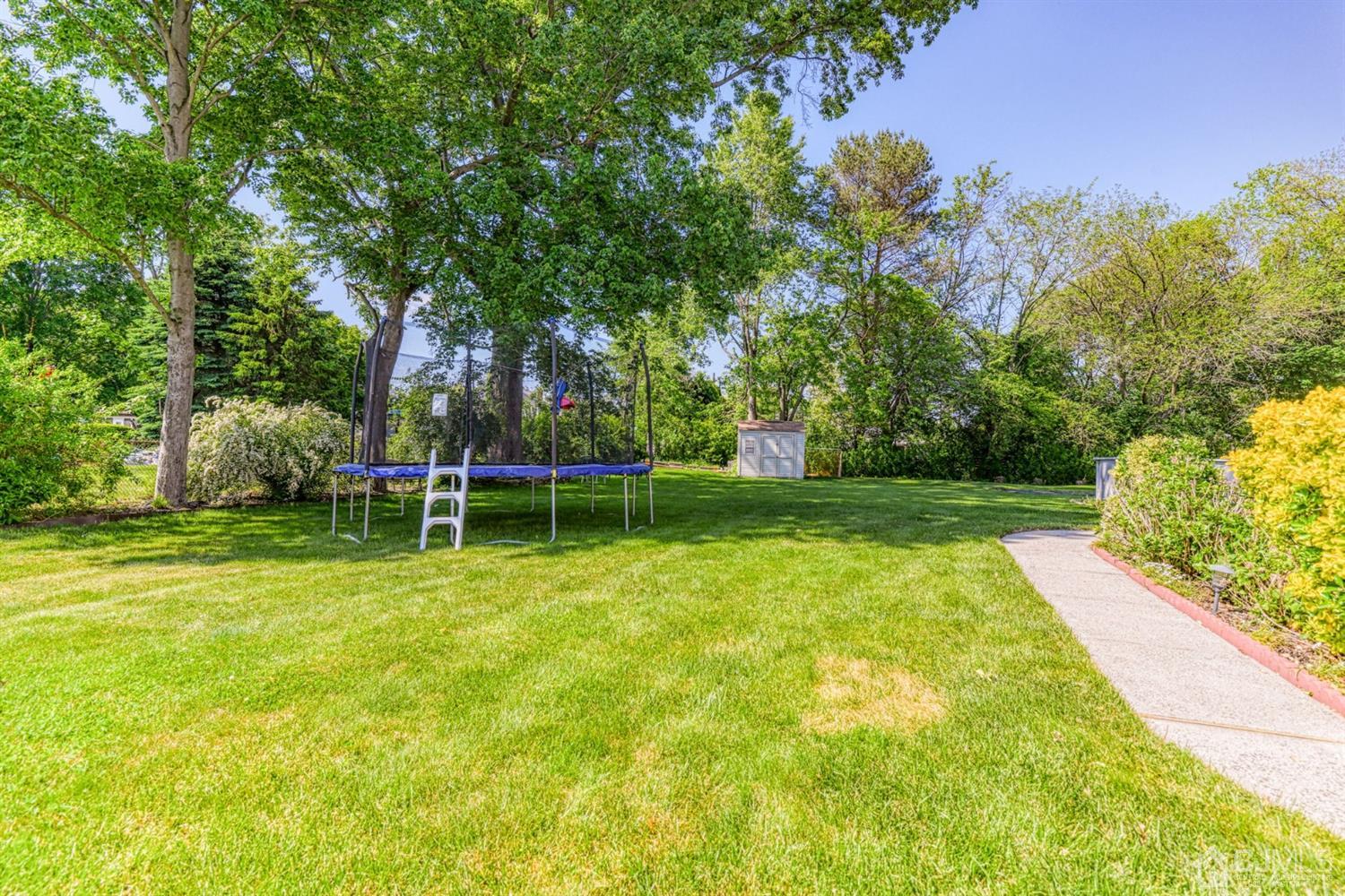 4 Hudson Road East Brunswick, NJ 08816 - Photo 41 of 43 Gallery Image 41