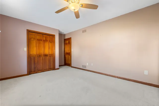 $319,000 | 10 Rockhaven Drive, Unit 10, Glastonbury, CT 06033