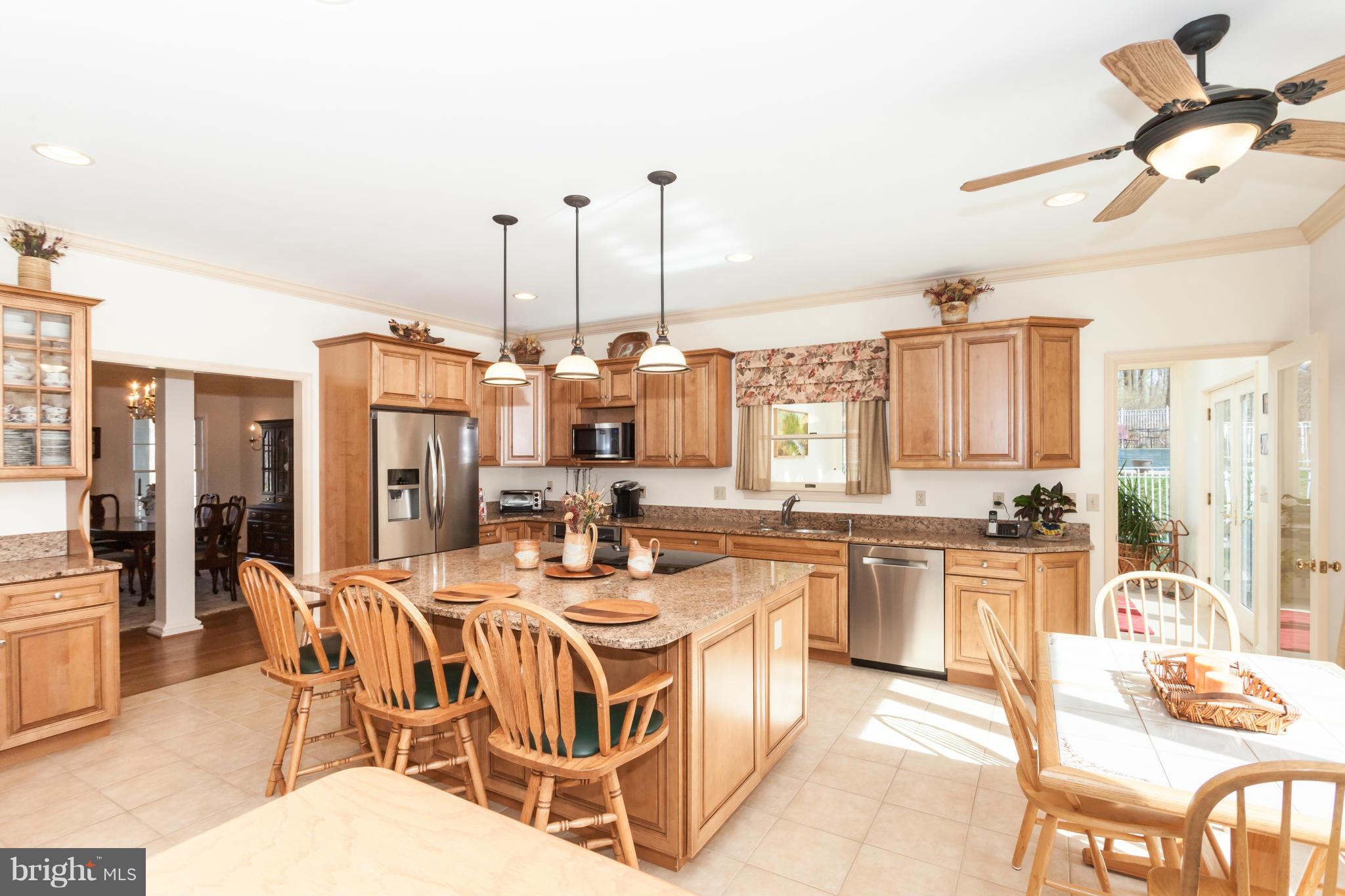 20677 Blue Ridge Mountain Road Paris, VA 20130 - Photo 5 of 30 Kitchen