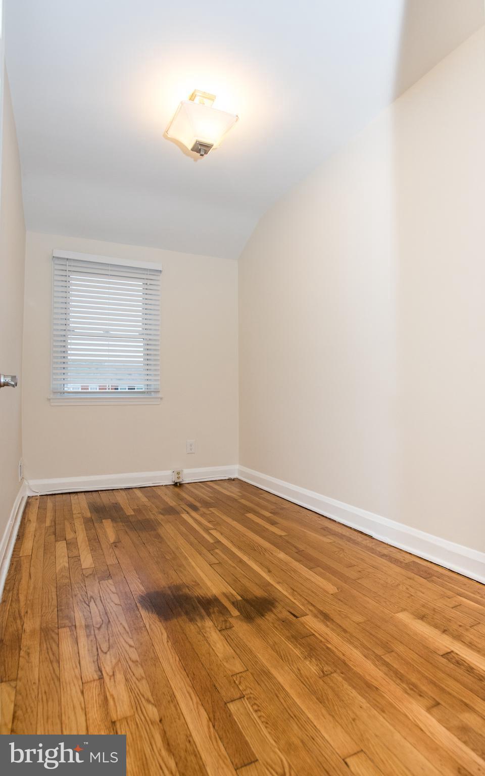 240 Orville Road Baltimore, MD 21221 - Photo 14 of 27 2nd Front Bedroom