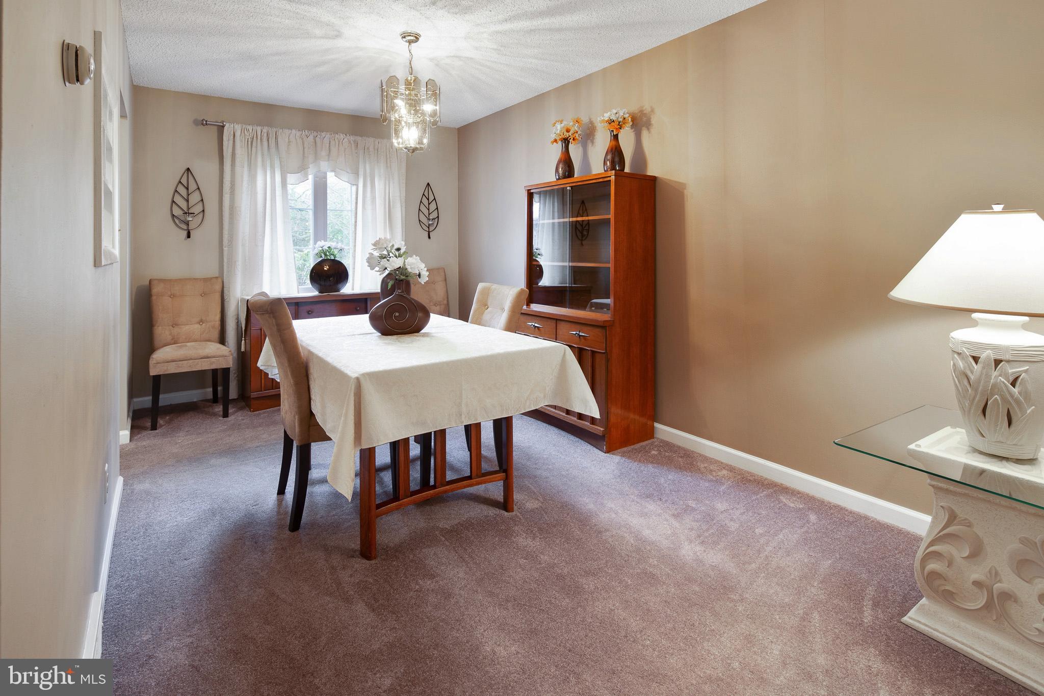 1200 Grayrock Road Newark, DE 19713 - Photo 5 of 19 Formal Dining Room