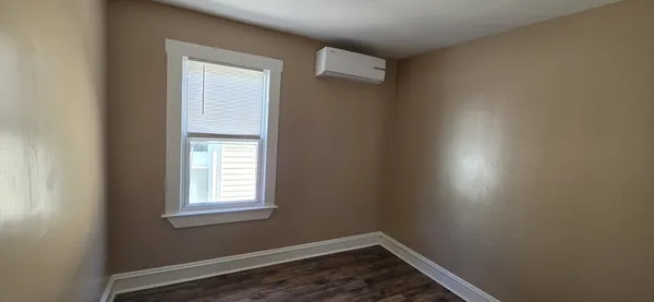 $2,200 | 18 Bullard Street, Unit 3, New Bedford, MA 02746