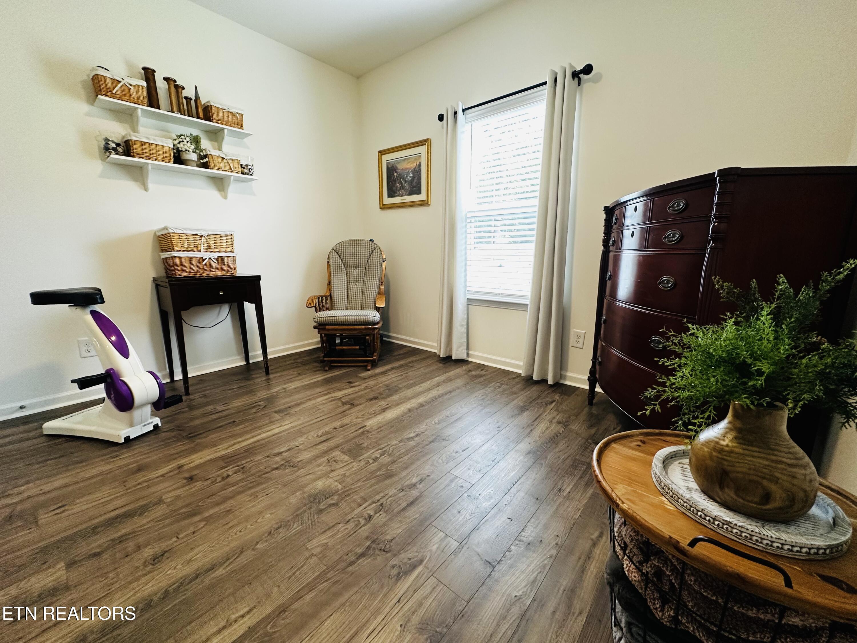 542 Cliff Street Morristown, TN 37814 - Photo 15 of 22 Bedroom