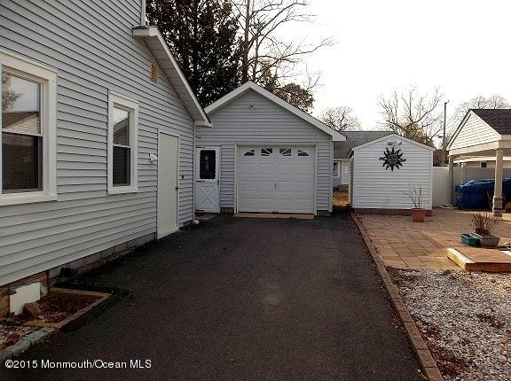 208 Foster Road Toms River, NJ 08753 - Photo 16 of 19 Oversized garage and parking.