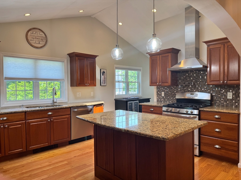 3 Berkshire Road Peabody, MA 01960 - Photo 5 of 21