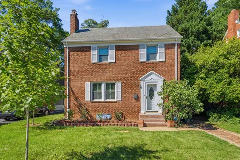 $675,000 | 4308 East-West Highway, Hyattsville, MD 20782