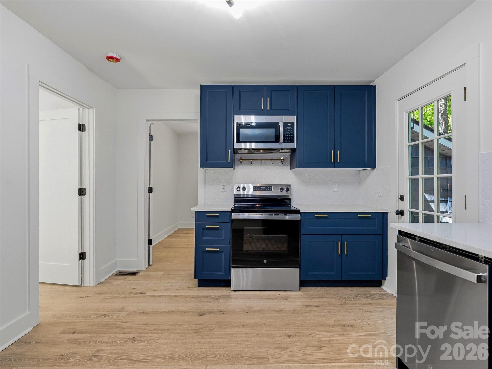895 North Trade Street Tryon, NC 28782 - Photo 16 of 45