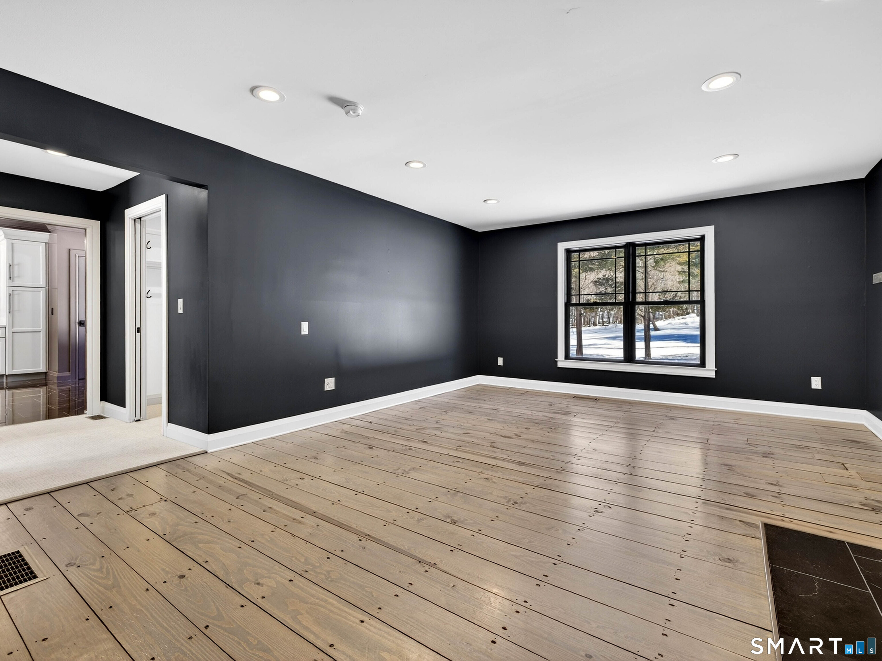 34-1 Johnny Cake Hill Road Old Lyme, CT 06371 - Photo 11 of 40 a view of an empty room with a window