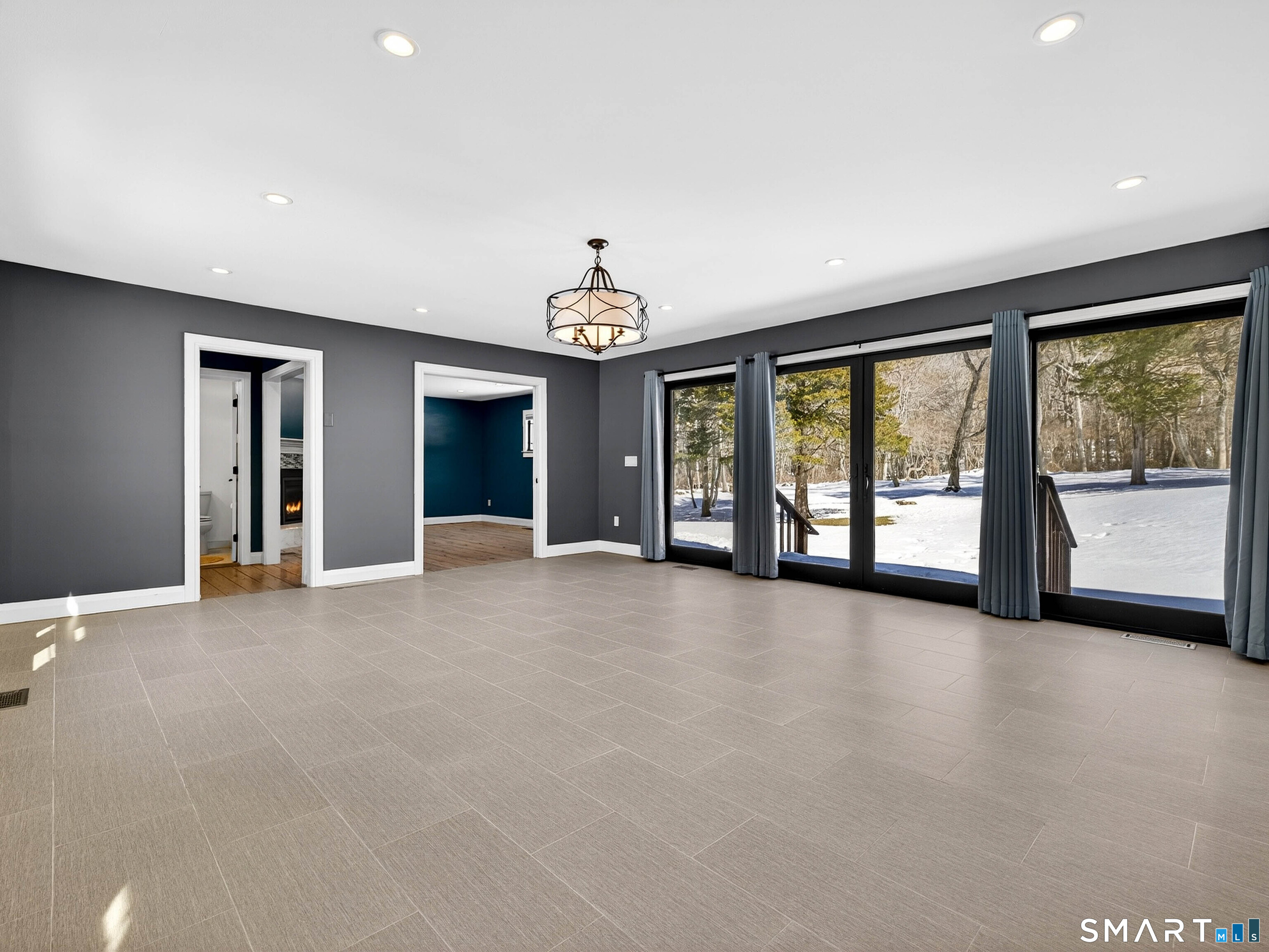 34-1 Johnny Cake Hill Road Old Lyme, CT 06371 - Photo 23 of 40 a view of an empty room with a window