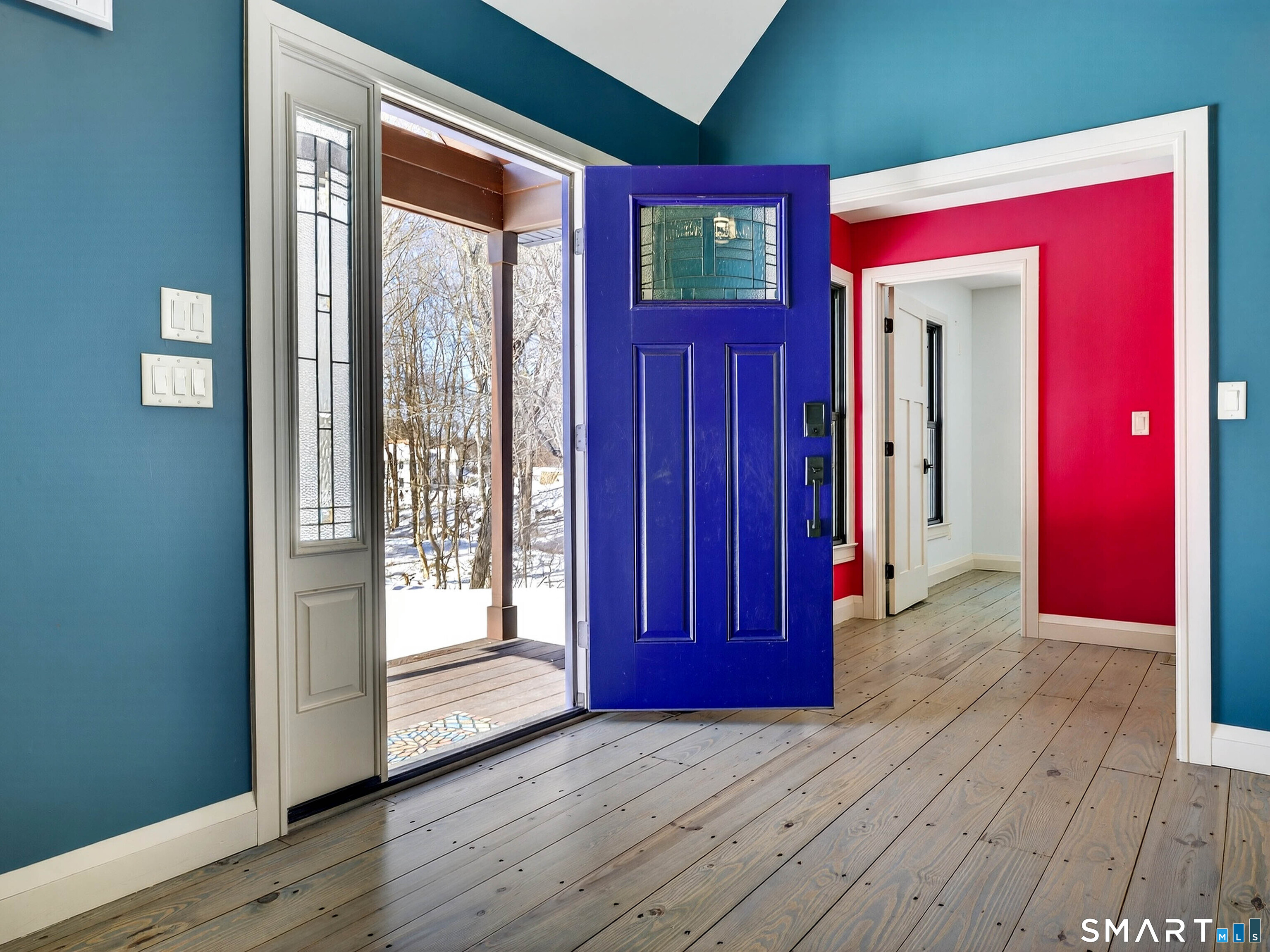 34-1 Johnny Cake Hill Road Old Lyme, CT 06371 - Photo 7 of 40 a view of front door with hallway