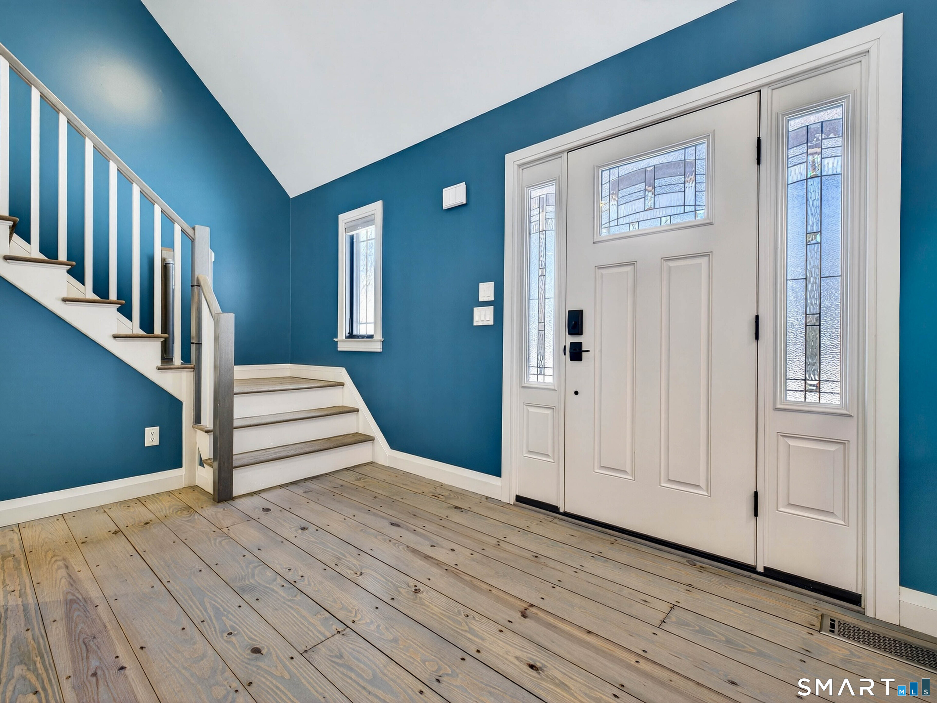 34-1 Johnny Cake Hill Road Old Lyme, CT 06371 - Photo 8 of 40 a view of an entryway with wooden floor