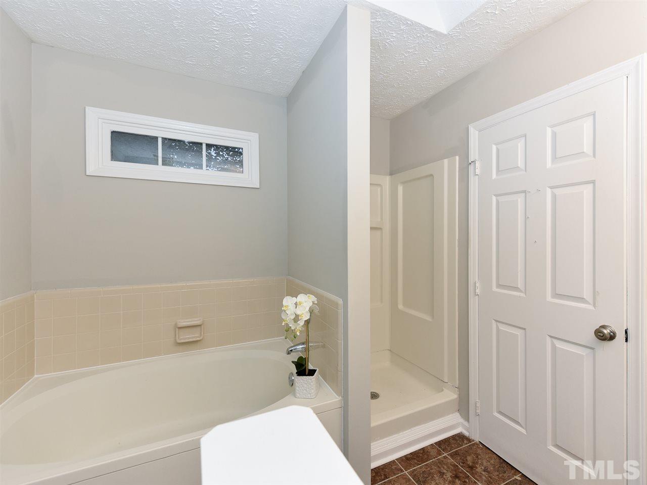5805 Chatmoss Drive Raleigh, NC 27610 - Photo 18 of 25 Gallery Image 18