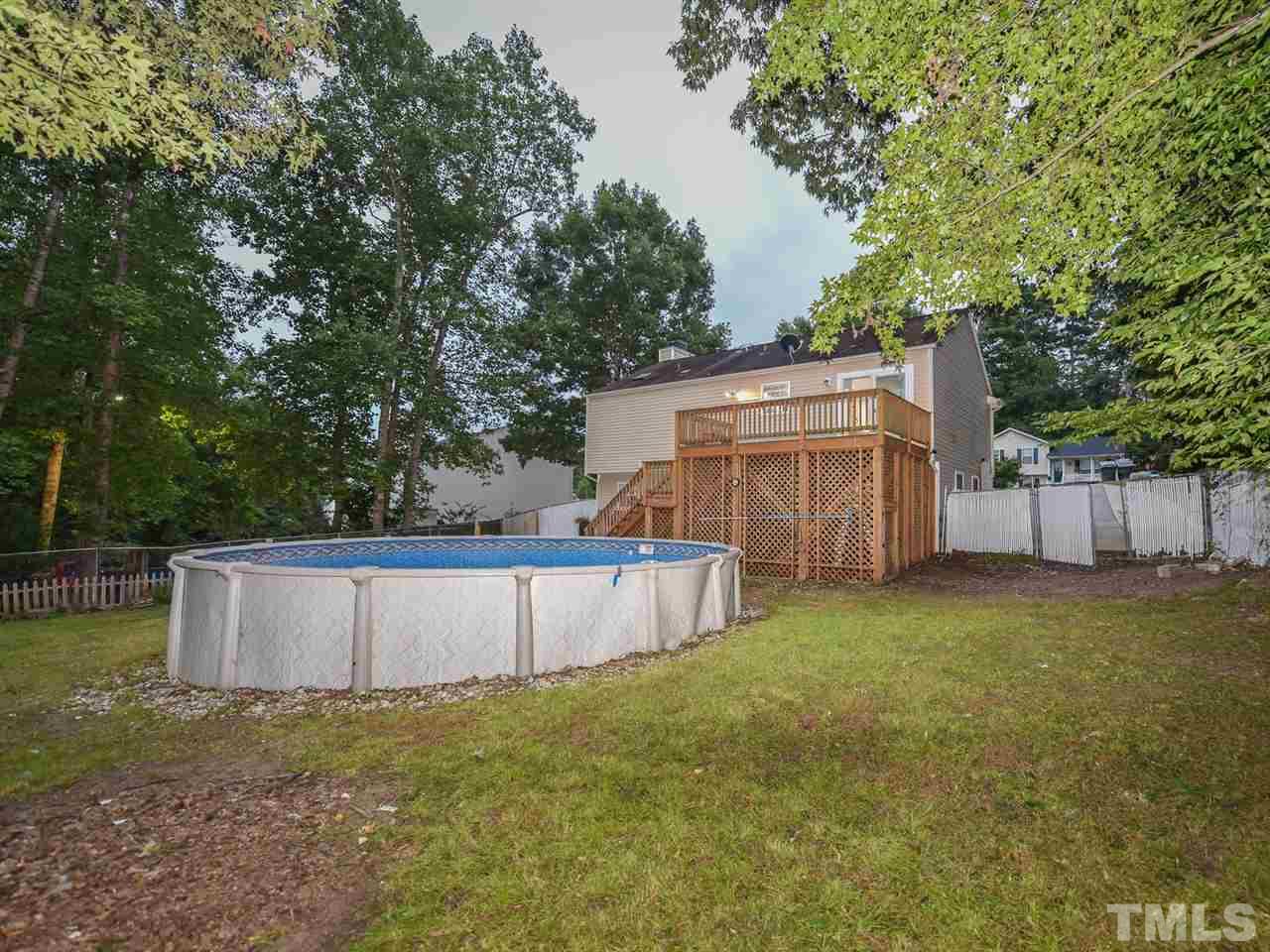 5805 Chatmoss Drive Raleigh, NC 27610 - Photo 4 of 25 Gallery Image 4