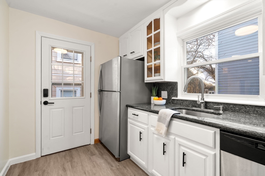 6 Watson Street, Unit 1 Cambridge, MA 02139 - Photo 15 of 31