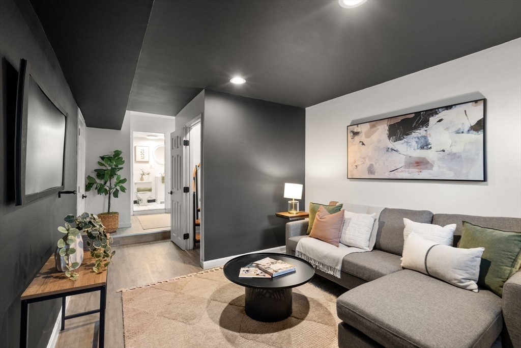 6 Watson Street, Unit 1 Cambridge, MA 02139 - Photo 26 of 31