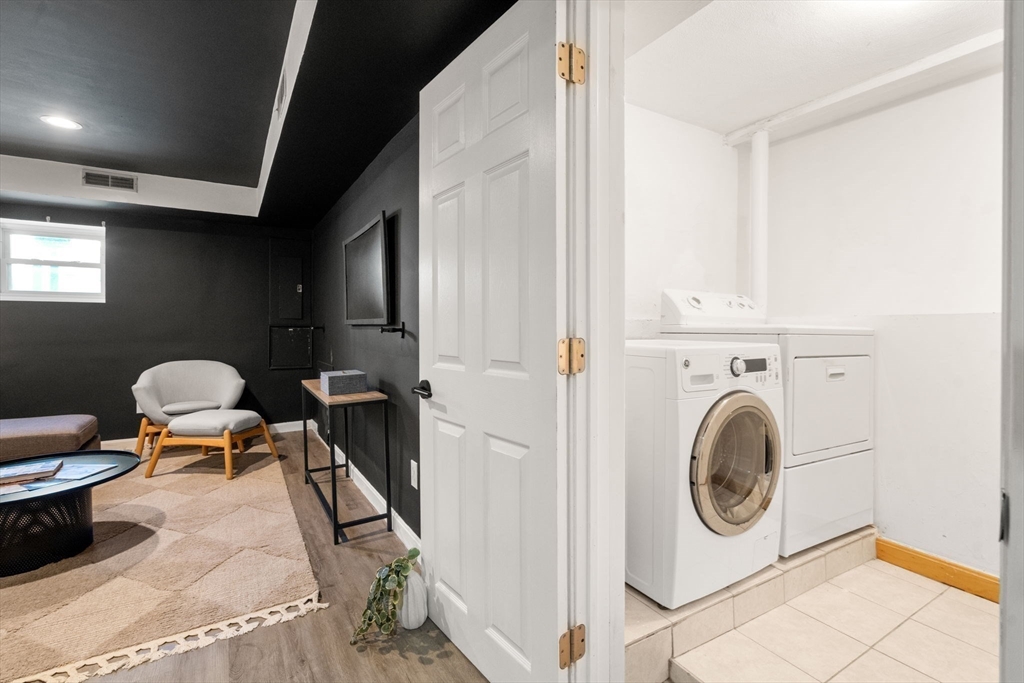 6 Watson Street, Unit 1 Cambridge, MA 02139 - Photo 4 of 31